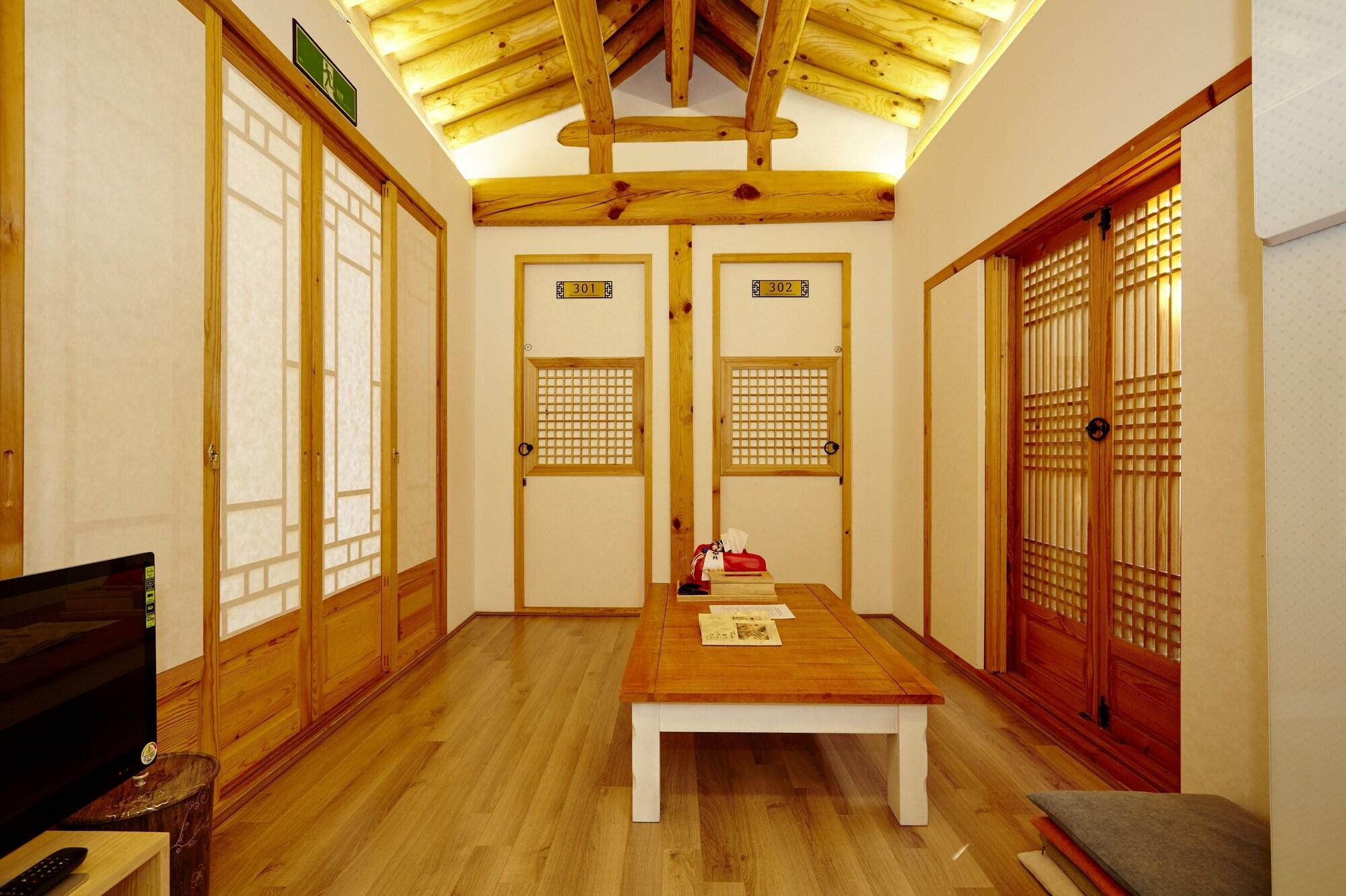 Hanok 24 Guesthouse Gyeongbokgung Seul Exterior foto